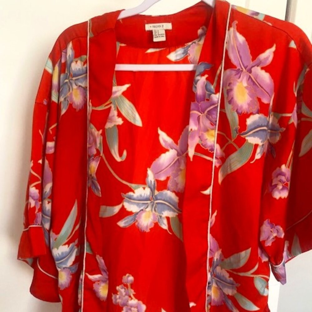 Red, cream floral kimono - Forever 21